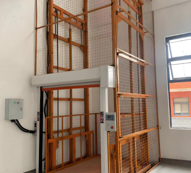 前进升降货梯是特种设备码