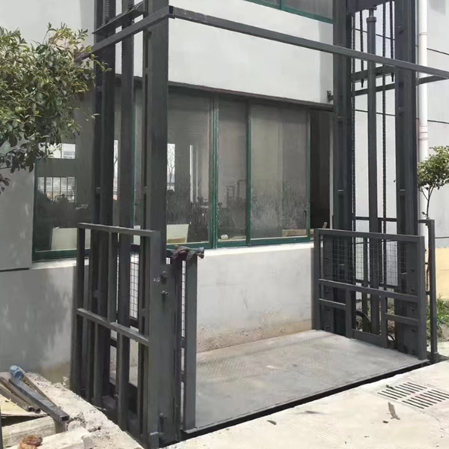 前进5吨室外升降货梯